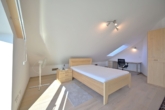 Möbliertes Dachgeschoßapartment im hochwertigen Wohnhaus - Schlafen