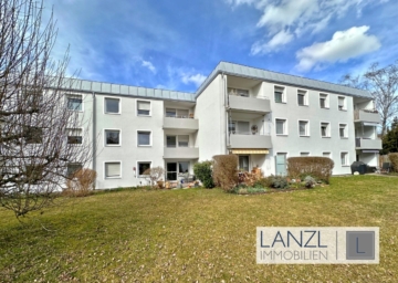 Sonnige 3 Zi.-Whg. mit großzügigem Grundriss und Süd-Balkon, 85586 Poing b München, Etagenwohnung