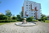 Spielplatz - Panorama-Tower - Hochwertige 3 Zi. Wohnung mit EBK und FBH