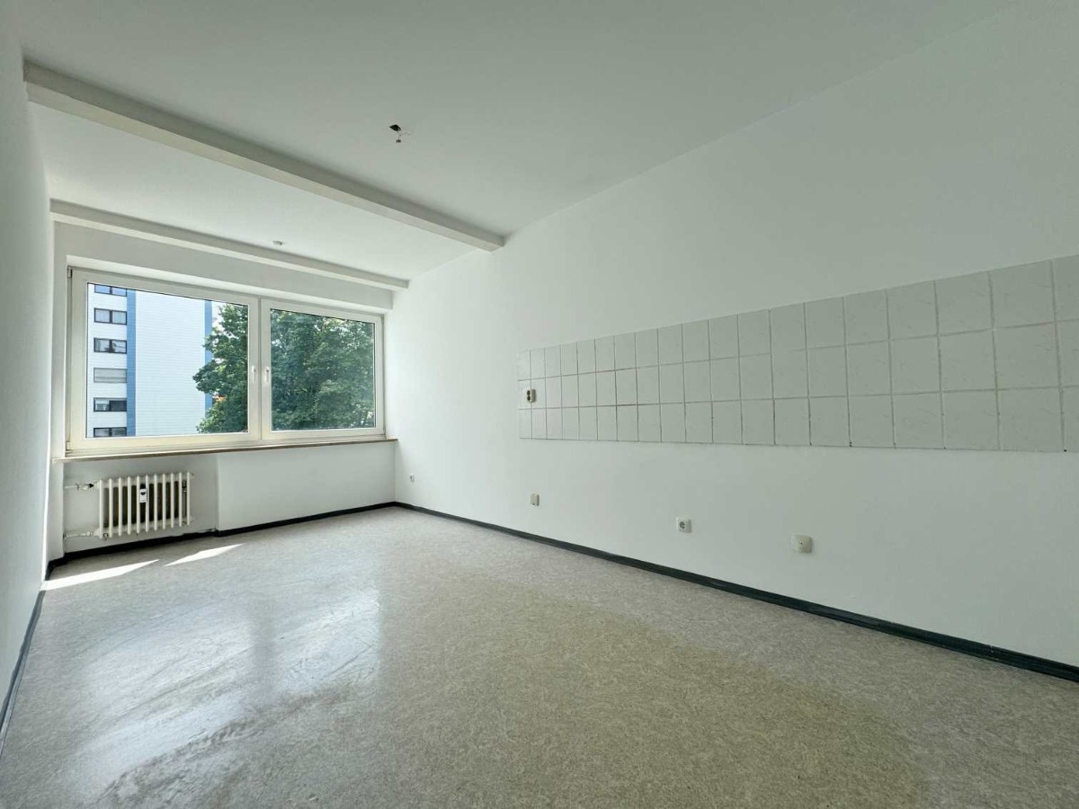 Küche mit Essbereich